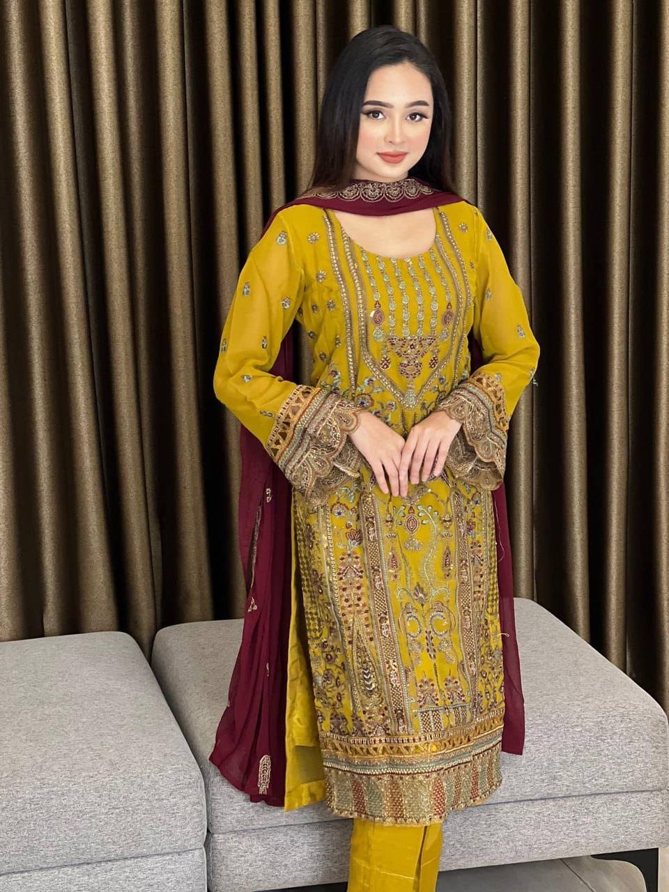 🌻 Sunflower – 4 Piece  Dress ( Unstitched ) 