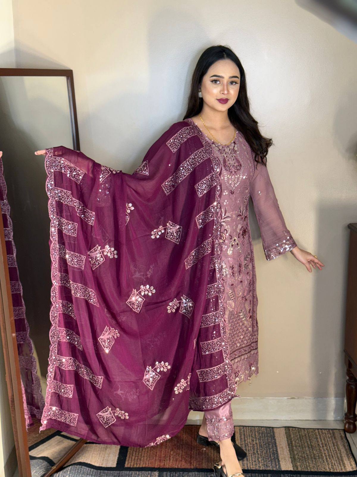 💗 Purple Rose -4pcs Dress ( Unredy )